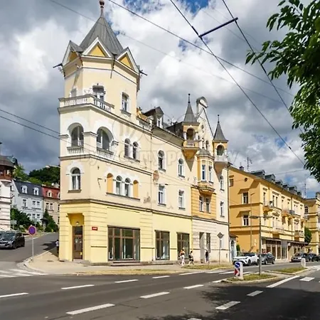 U Kamina Fireplace Mariánské Lázně
